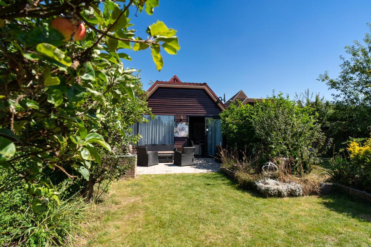 Lovely House Till 6 P. Near Amsterdam, Sea Apartment Opmeer Bagian luar foto