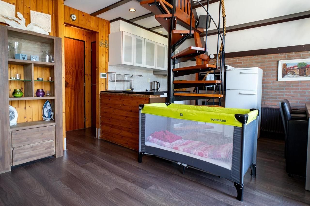 Lovely House Till 6 P. Near Amsterdam, Sea Apartment Opmeer Bagian luar foto